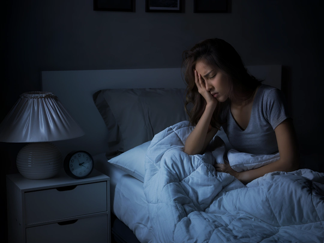Waking Up at 3 or 4 in the Morning 7 Possible Reasons It Keeps Happening